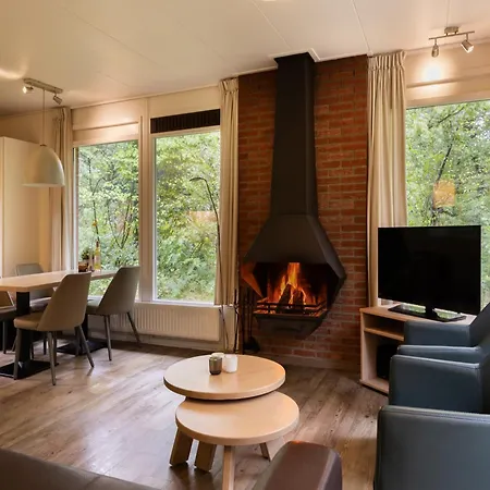 Cozy Forest Retreat Near *