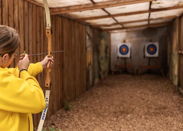 Cozy Forest Retreat Near Dom wakacyjny *