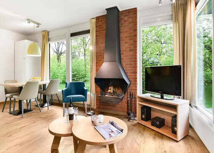 Cozy Forest Retreat Near